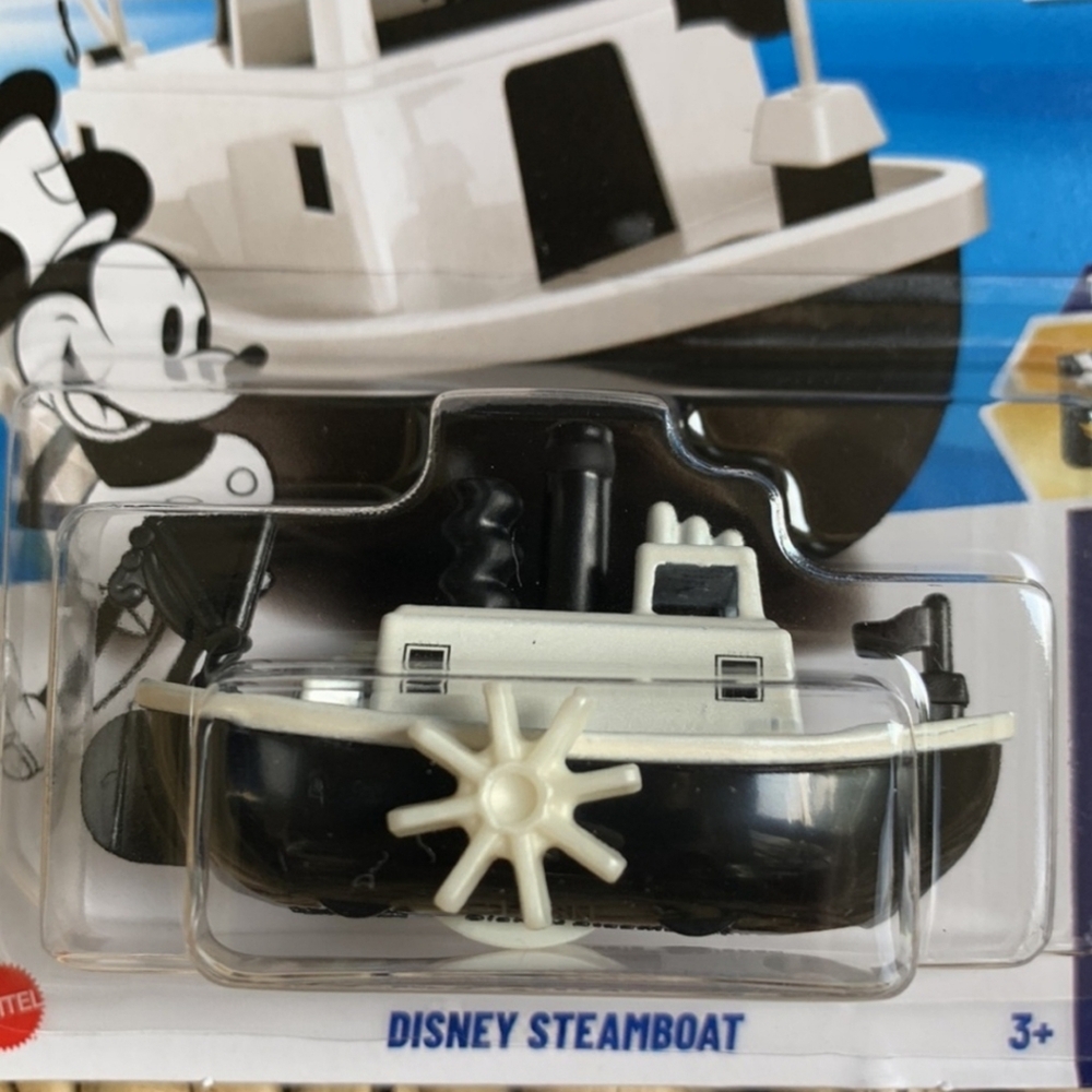 Disney Mickey Mouse SteamBoat Mattel Hot Wheels New 2025 - Picture 2 of 4